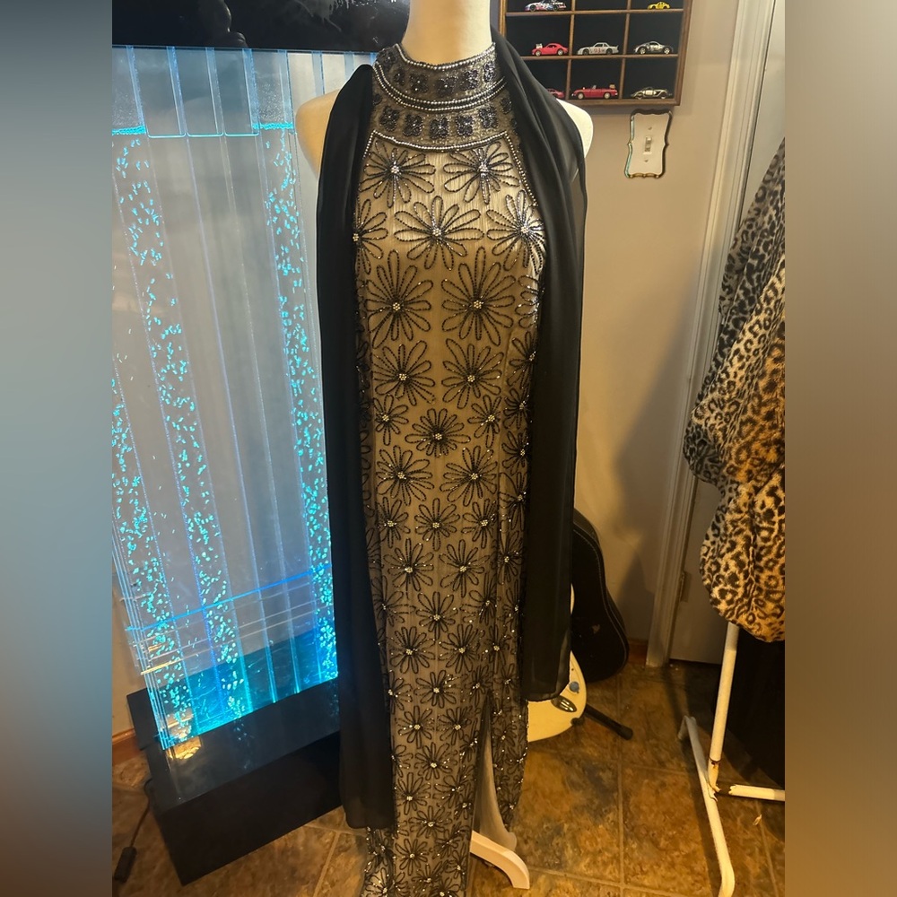 PAPẼLL BOUTIQUE DRESS - Picture 2 of 3